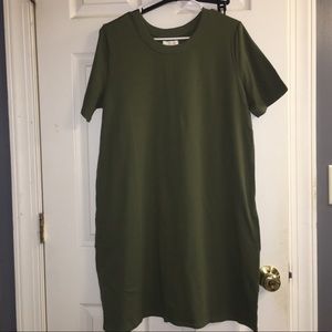 [2for$25] Mud Pie olive dress (has pockets!)